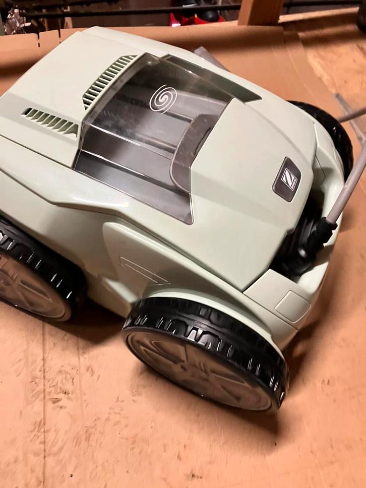 Zodiac Alpha 63 iQ Bio Zwembadrobot, Tuin en Terras, Zwembad-toebehoren, Gebruikt, Ophalen