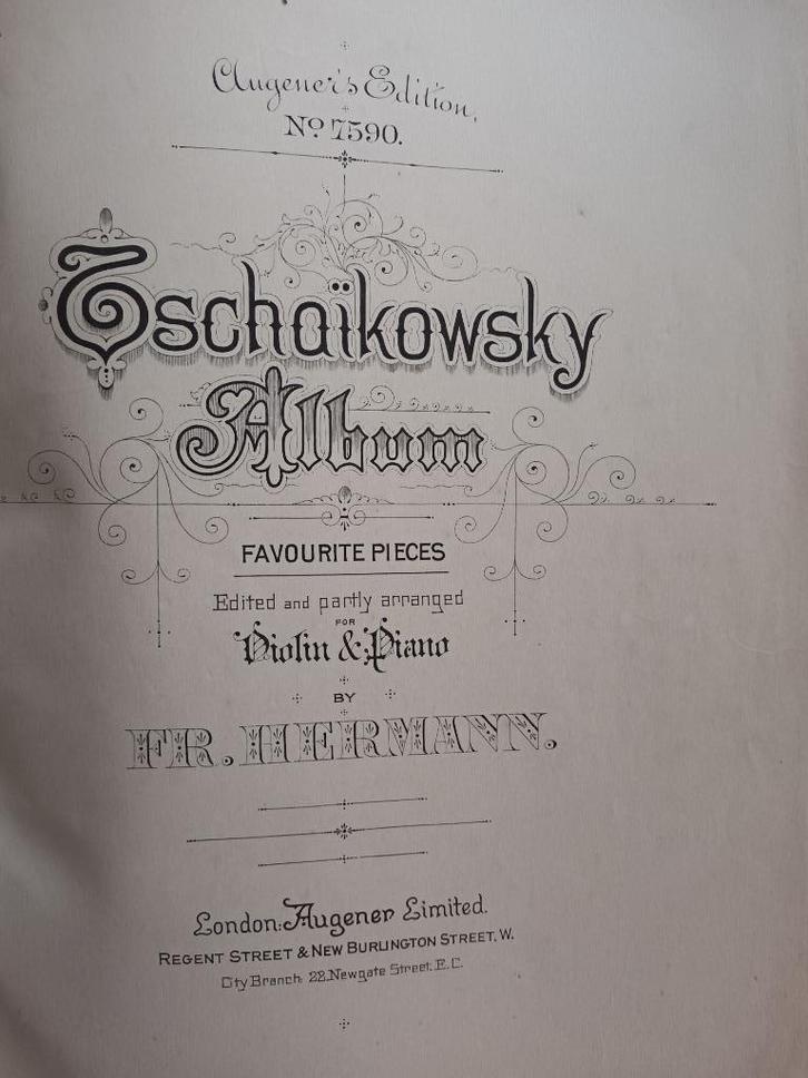 partituur viool + piano Tschaikowsky, Muziek en Instrumenten, Bladmuziek, Gebruikt, Artiest of Componist, Klassiek, Piano, Viool of Altviool