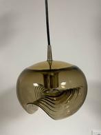 Gegolfde rookglazen Futura hanglamp van Peill & Putzler 1970, Ophalen of Verzenden, Zo goed als nieuw