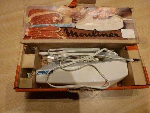 MOULINEX elektrische vleesmolen en mes voor braadstukken, Elektronische apparatuur, Broodroosters, Gebruikt, Ophalen of Verzenden