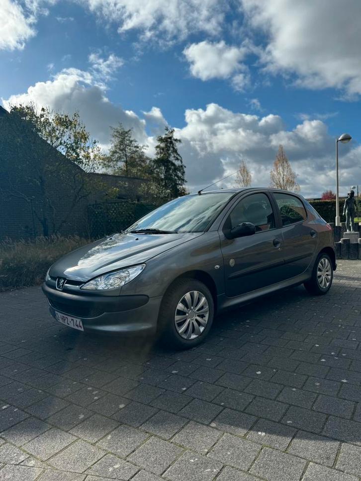 Peugeot 206 benzine met maar 45oookm gekeurd voor verkoop, Auto's, Peugeot, Particulier, ABS, Airbags, Boordcomputer, Benzine