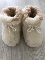 Lamswollen baby slofjes, Enlèvement ou Envoi, Neuf, Garçon ou Fille, Pantoufles