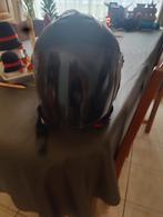 Helm tekoop, Enlèvement