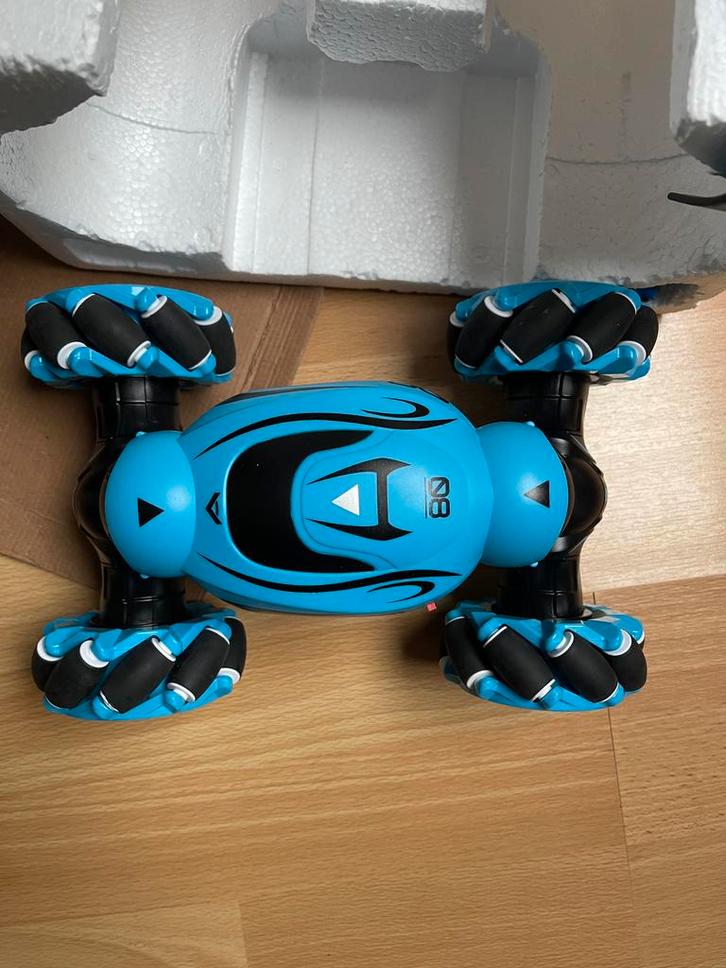 Rc twist Car, Hobby en Vrije tijd, Modelbouw | Radiografisch | Auto's, Nieuw, Ophalen of Verzenden