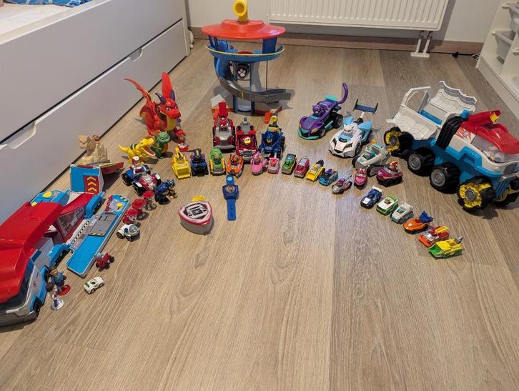 Groot pakket Paw Patrol speelgoed, Kinderen en Baby's, Speelgoed |Speelgoedvoertuigen, Zo goed als nieuw, Afstandsbediening, Ophalen