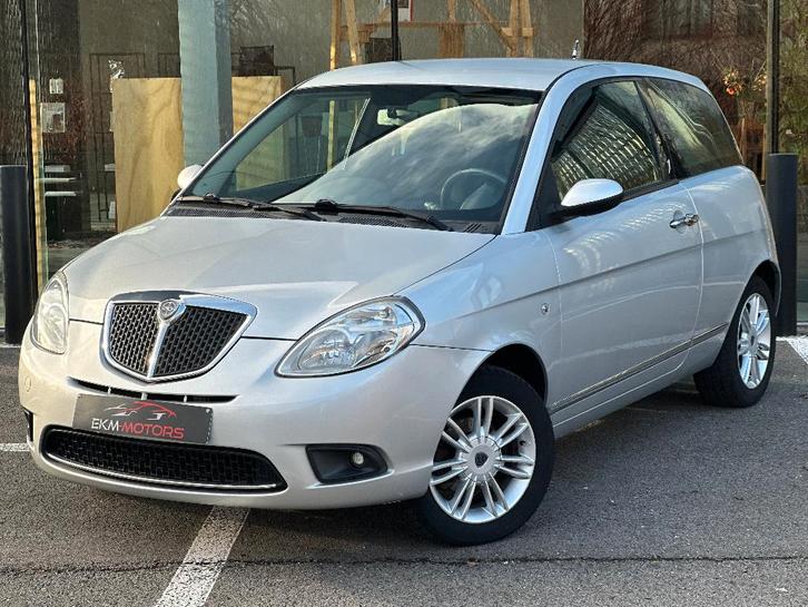 Lancia Ypsilon 1.2/Climatisation/Capteurs/91931km, Autos, Lancia, Entreprise, Achat, Ypsilon, ABS, Airbags, Air conditionné, Alarme