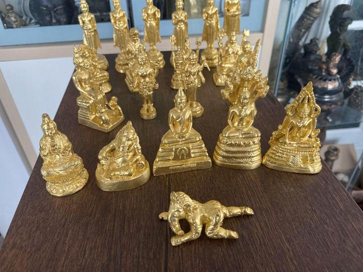 20 figurines exclusives en cuivre/laiton finement détaillées, Maison & Meubles, Accessoires pour la Maison | Statues de Bouddha