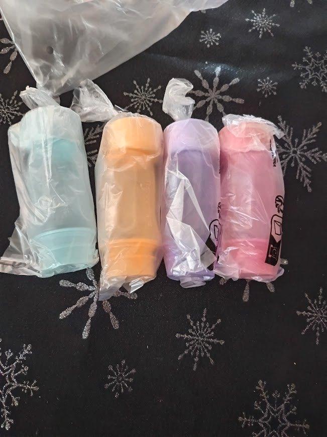 Tupperware 4 Mini eco flesjes, Huis en Inrichting, Keuken | Tupperware, Nieuw, Overige typen, Blauw, Oranje, Ophalen of Verzenden