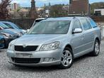 Skoda Octavia 1.6 CR TDi Elegance DPF 109gr, Autos, Skoda, 5 places, Break, Tissu, Carnet d'entretien