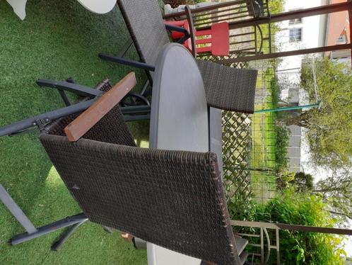 Ensemble de jardin, Tuin en Terras, Tuinsets en Loungesets, Zo goed als nieuw, Tuinset, Kunststof, 4 zitplaatsen, Eettafel, Stoel