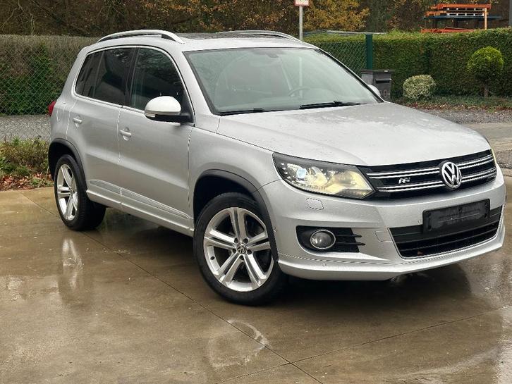 VW TIGUAN - R LINE - AUTOMAAT - 1.4 i - leder - Opendak, Auto's, Volkswagen, Particulier, Te koop, Tiguan, ABS, Airbags, Airconditioning