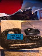 nieuwe, vintage compact LCD clock radio, Enlèvement ou Envoi, Neuf, Digital