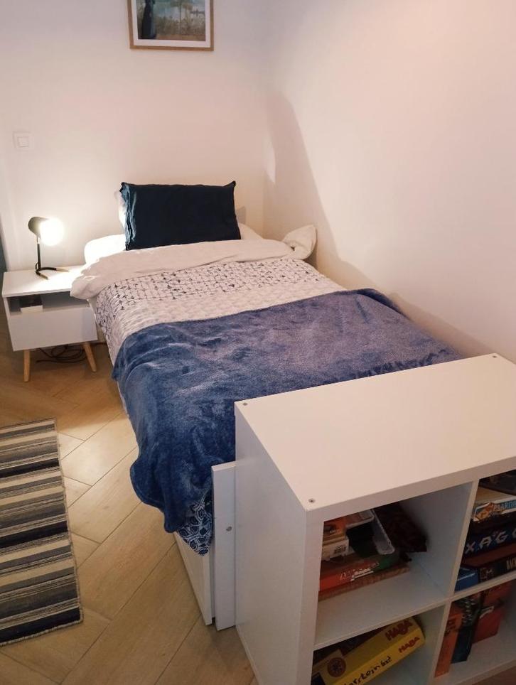 Set Ikea 1 persoonsbed nachttafel en opbergkast, Huis en Inrichting, Slaapkamer | Bedden, Gebruikt, Eenpersoons, 80 cm, 200 cm