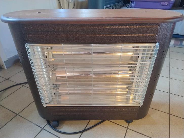 Bon chauffage électrique basse consommation radiant., Tuin en Terras, Terrasverwarmers, Zo goed als nieuw, Elektrisch, Ophalen