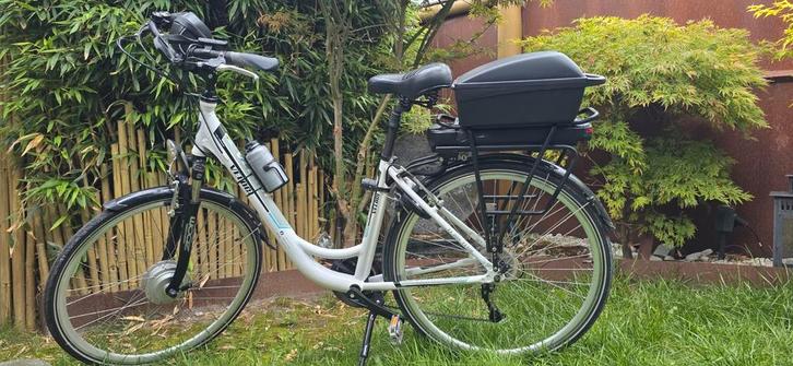 <300 km Elektrische fiets Veloci Comfort, Fietsen en Brommers, Fietsen | Dames | Damesfietsen, Zo goed als nieuw, Versnellingen