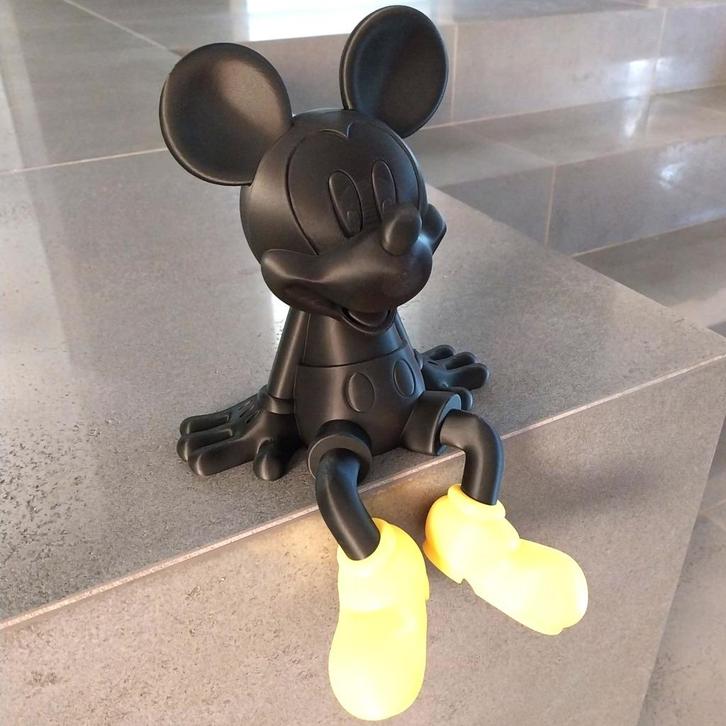 Banksy-inspirierte Big-Black-Mickey-Mouse-Figur Street Art, Antiek en Kunst, Kunst | Designobjecten, Verzenden