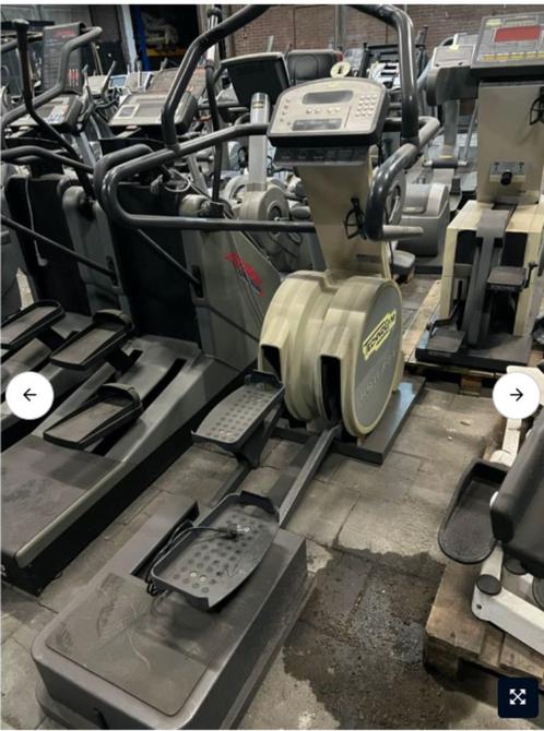 Technogym Rotex 600 XT Pro Crosstrainer, Sport en Fitness, Fitnessmaterialen, Gebruikt, Armen, Benen, Borst, Buik, Rug, Ophalen of Verzenden