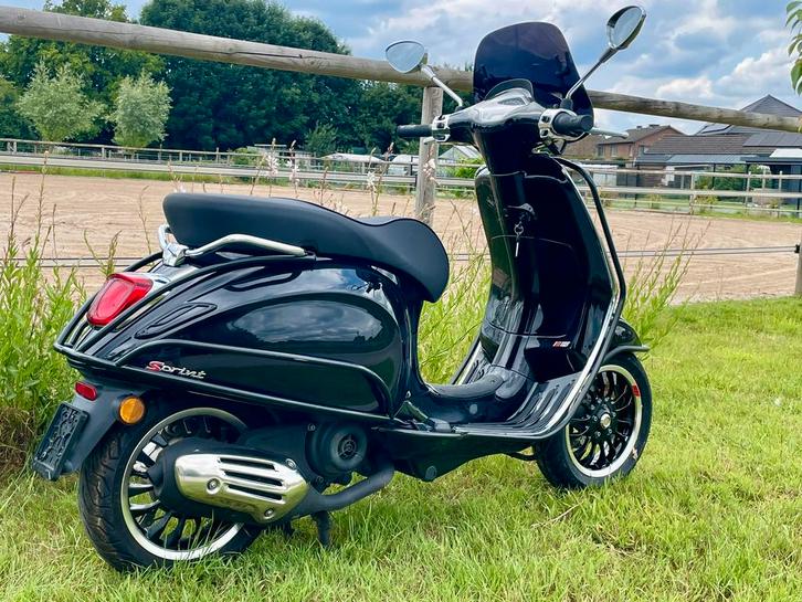 Prachtige Vespa Sprint Sport!, Fietsen en Brommers, Scooters | Vespa, Zo goed als nieuw, Vespa S, Klasse B (45 km/u), Benzine