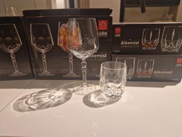 Alkemist Wijnglazen en drinkglazen beschikbaar voor biedingen