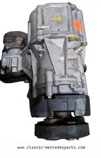 Tussenbak Mercedes 300D 4-matik / 4 matic 1242803301, Auto-onderdelen, Transmissie en Toebehoren, Gebruikt, -, Ophalen of Verzenden