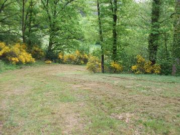 FRANKRIJK: ZEER ZELDZAAM: PRACHTIGE BOUWGROND TARN 81530. beschikbaar voor biedingen