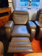 Volledige taupe leren salontafel in de woonkamer met ketting, Huis en Inrichting, Zetels | Zetels, Ophalen, Zo goed als nieuw