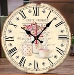 Horloge murale ronde en bois French Postcard (25 cm), Enlèvement ou Envoi, Neuf, Horloge murale