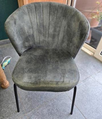 Fluwelen stoelen, zwart metalen poten 6st. beschikbaar voor biedingen