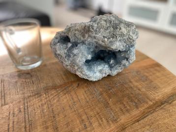 Groot Celestien Cluster – Hemelsblauw Kristal Edelsteen, beschikbaar voor biedingen