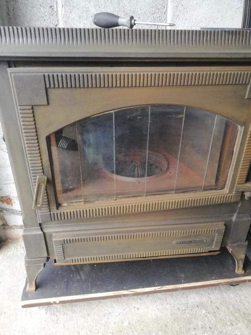 oliekachel en carburateur, Huis en Inrichting, Kachels, Zo goed als nieuw, Overige brandstoffen, Ophalen of Verzenden