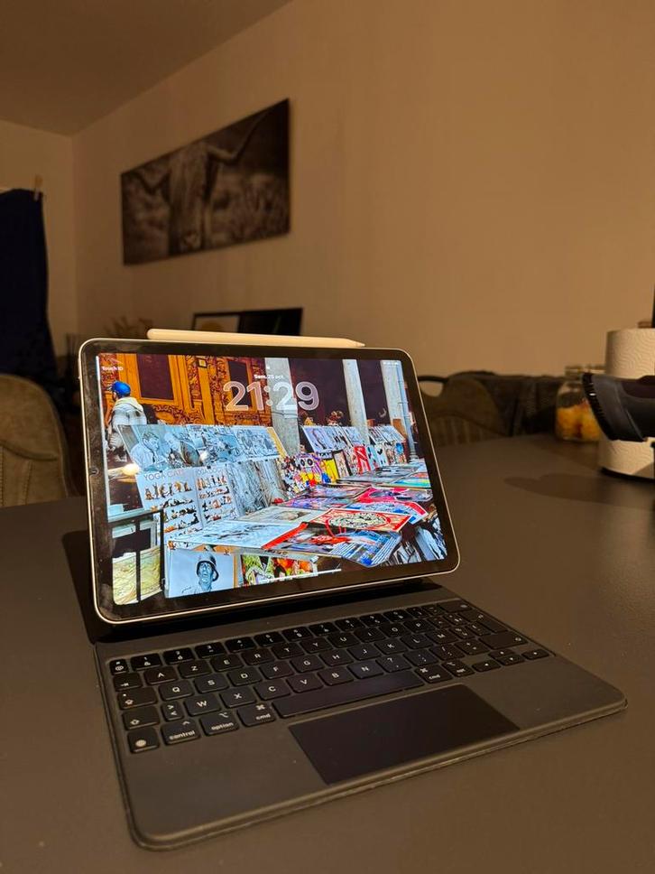 iPad Air 5e generatie (256 GB), Computers en Software, Apple iPads, Gebruikt, Apple iPad Air, Wi-Fi, 11 inch, 256 GB, Rose Goud