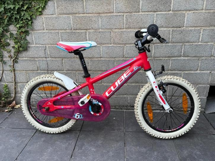 meisjesfiets Cube - 16 inch - sportief model , Fietsen en Brommers, Fietsen | Meisjes, Gebruikt, 16 inch, Handrem, Ophalen