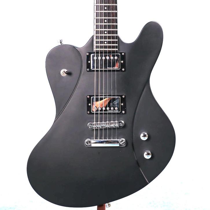 Framus Idolmaker Solid Black Satin comme NEUF !, Musique & Instruments, Instruments à corde | Guitares | Électriques, Comme neuf
