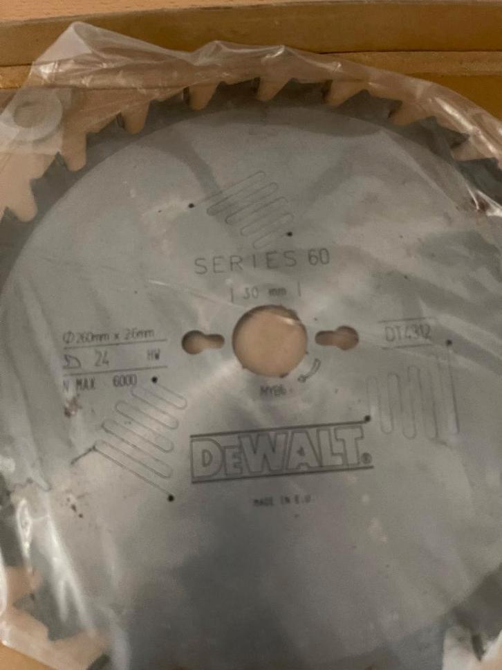 lame de scie neuve, Bricolage & Construction, Outillage | Outillage à main, Neuf, Enlèvement