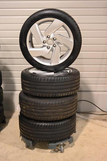 VW 225/45 R17 bouwpakket beschikbaar voor biedingen