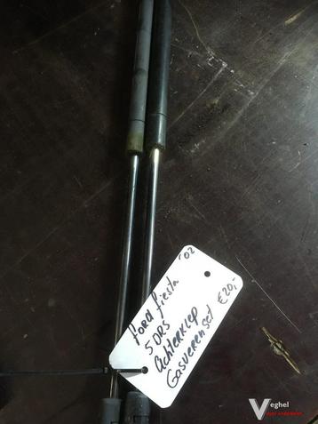 ford fiesta 5 drs gasverenset achterklep 2003 beschikbaar voor biedingen