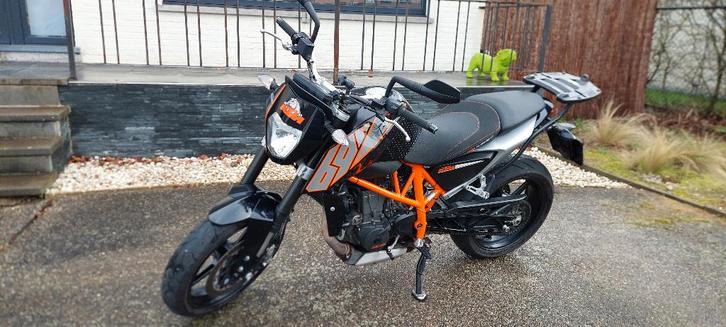 KTM 690 Duke, Motos, Motos | KTM, Particulier, Naked bike, plus de 35 kW, 1 cylindre, Permis Moto A2 minimum, ABS, Éclairage LED