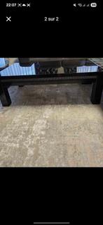 Salon Tafel, Ophalen