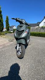 Zip Piaggio in onderdelen tekoop kan ook zo mee genomen word, Fietsen en Brommers, Ophalen of Verzenden, Zo goed als nieuw, Zip