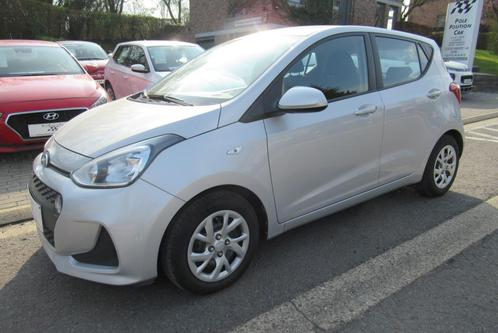 HYUNDAI i10 volledige opties, Auto's, Hyundai, Bedrijf, i10, ABS, Airbags, Airconditioning, Alarm, Android Auto, Apple Carplay