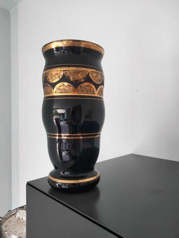 Art Deco stijl vaas Booms glas frost beschikbaar voor biedingen