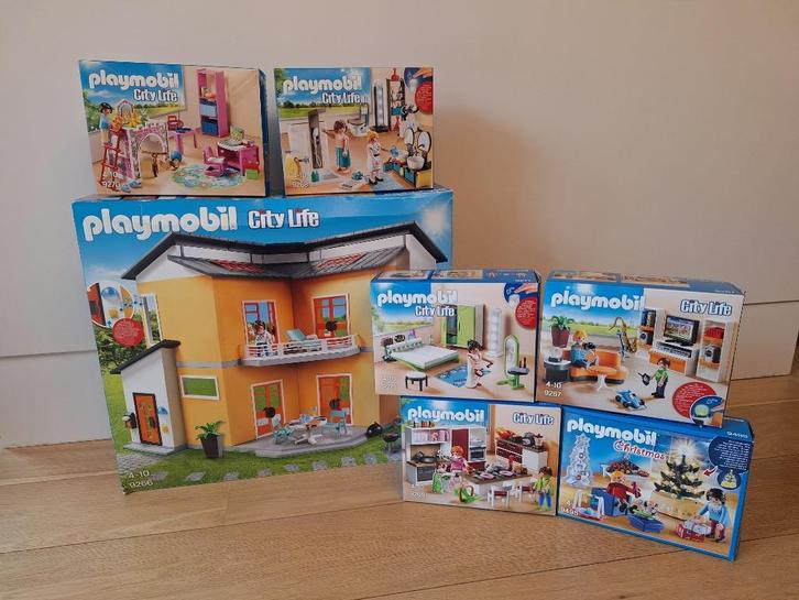 5 - Playmobil  Meerdere sets;  7 Stuks City Life, Kinderen en Baby's, Speelgoed | Playmobil, Zo goed als nieuw, Complete set, Ophalen