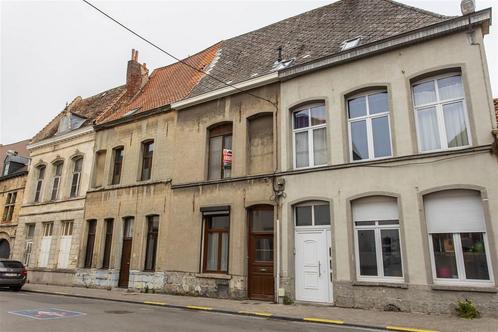 Maison à vendre à Tournai, 2 chambres, Immo, Huizen en Appartementen te koop, Vrijstaande woning, G