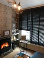 2 zwarte jaloezieën - echt hout uit Nederland 2025, Huis en Inrichting, Stoffering | Gordijnen en Lamellen, Ophalen, Nieuw, Zwart