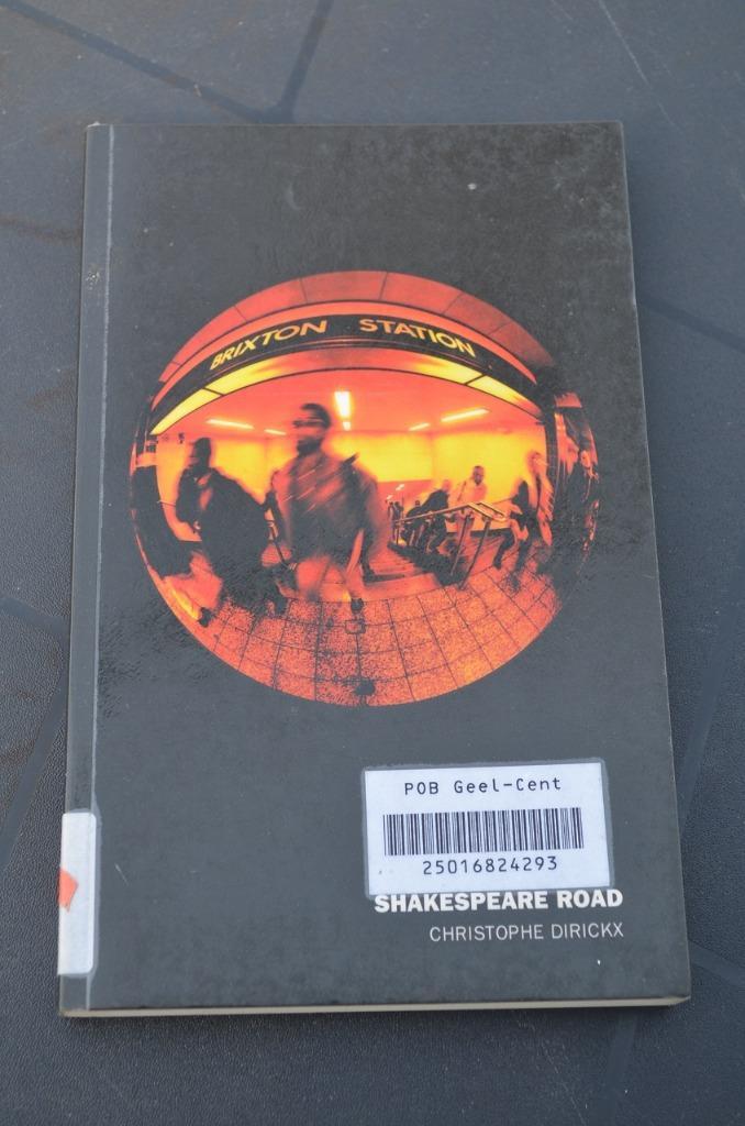 Shakespeare road - christophe dirickx, Livres, Romans, Utilisé, Belgique, Enlèvement ou Envoi
