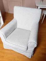 1 fauteuil à carreaux blanc gris Ikea, Maison & Meubles, Fauteuils, Comme neuf, Enlèvement
