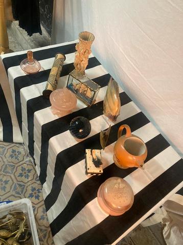 Lot brocante 11 articles beschikbaar voor biedingen