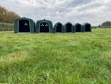 Schuilhok voor op de weide beschikbaar voor biedingen