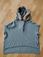 poncho van massimo dutti, Massimo Dutti, Envoi