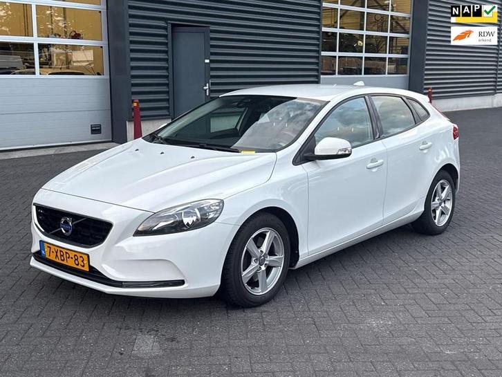 Volvo V40 1.6 T2 , PDC , trekhaak, Autos, Volvo, Entreprise, Achat, V40, ABS, Airbags, Air conditionné, Ordinateur de bord, Verrouillage central